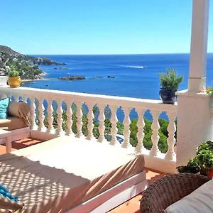 https://fantastico-appartamento-2-camere-2-terrazze-e-parking.topcostabravahotels.com